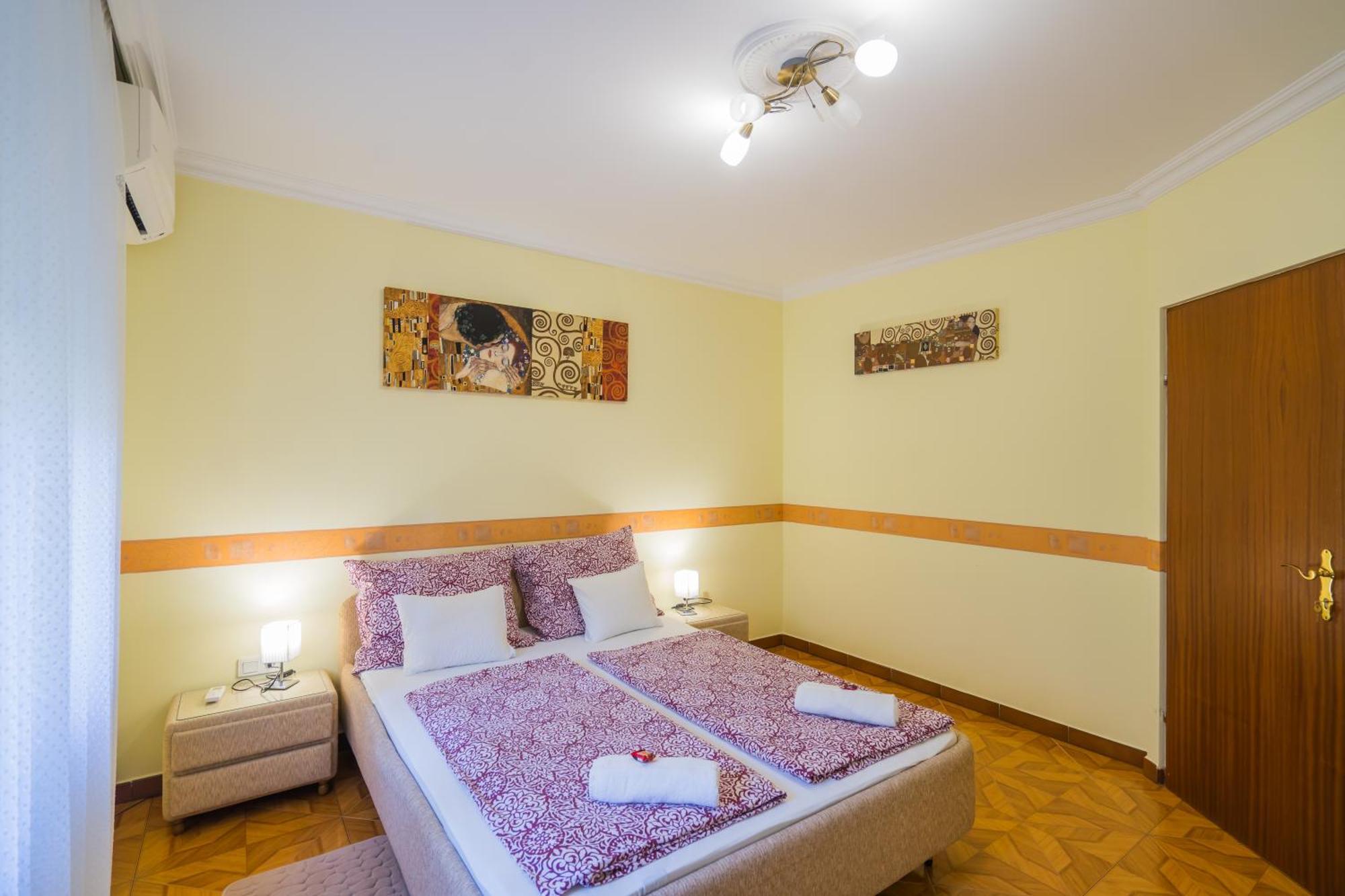 Korponyi Villa Siofok Exterior photo